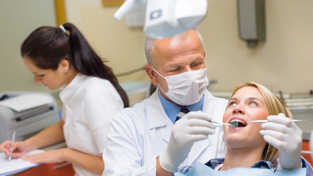 تجهیزات زیاد برای عصب کشی دندان